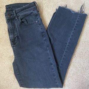 American Eagle High Rise Black slim Straight Crop Jeans Size 0R